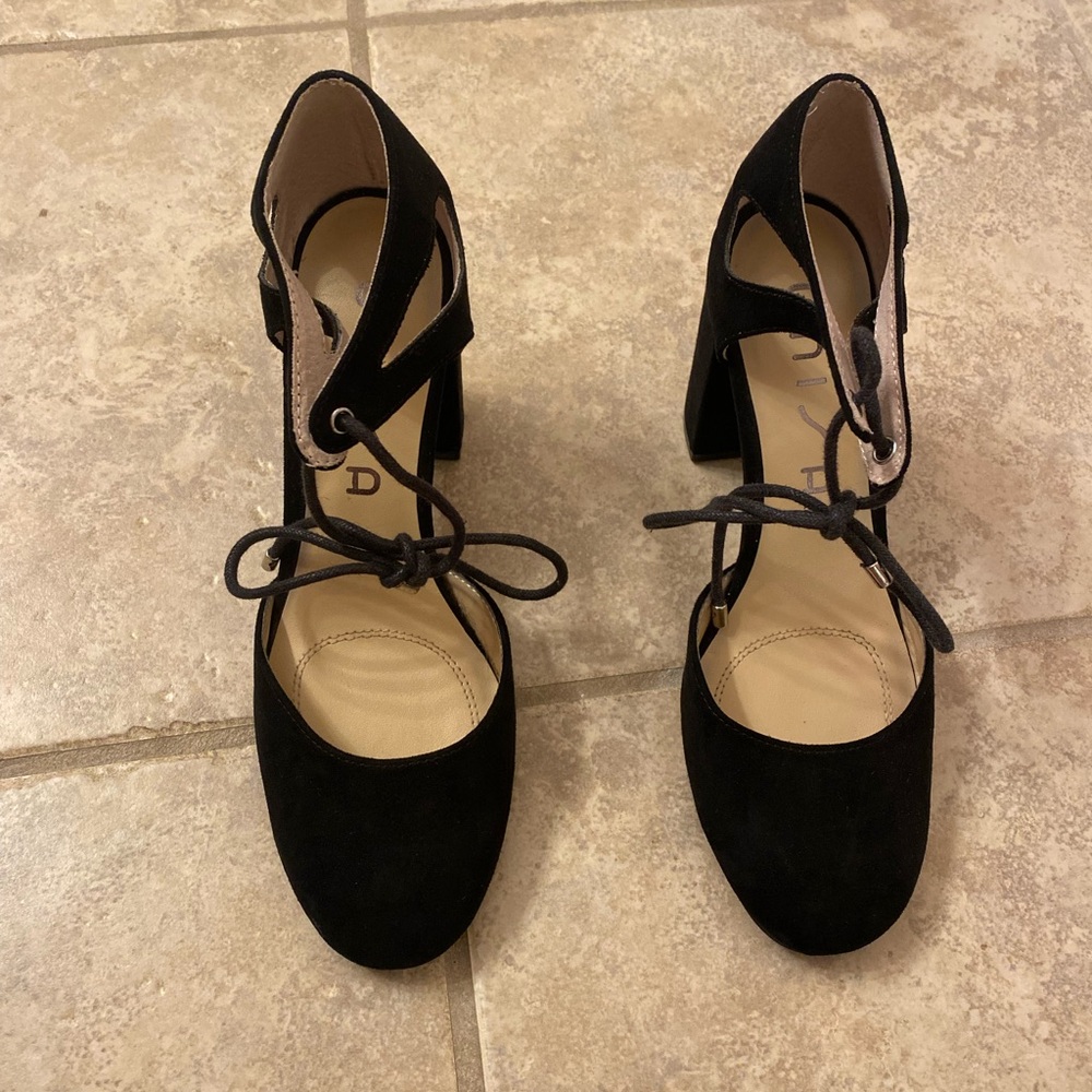 Black heals